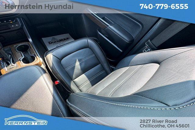 used 2019 GMC Canyon car, priced at $31,698