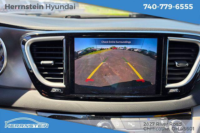 used 2023 Chrysler Pacifica car, priced at $22,417
