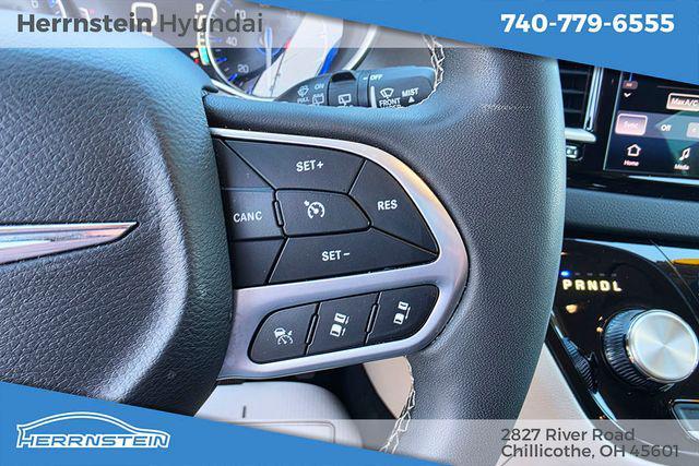 used 2023 Chrysler Pacifica car, priced at $22,417