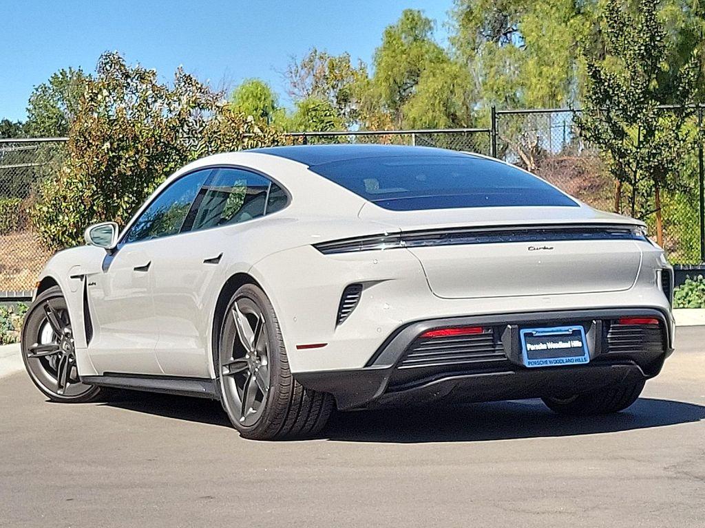 new 2025 Porsche Taycan car