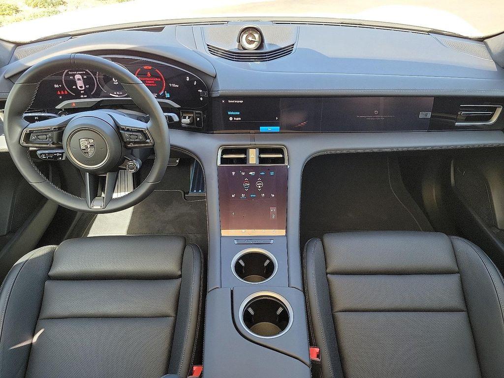 new 2025 Porsche Taycan car