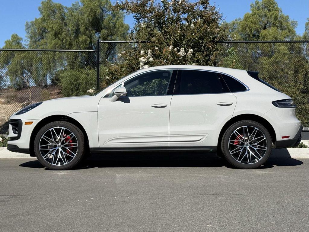 new 2025 Porsche Macan car
