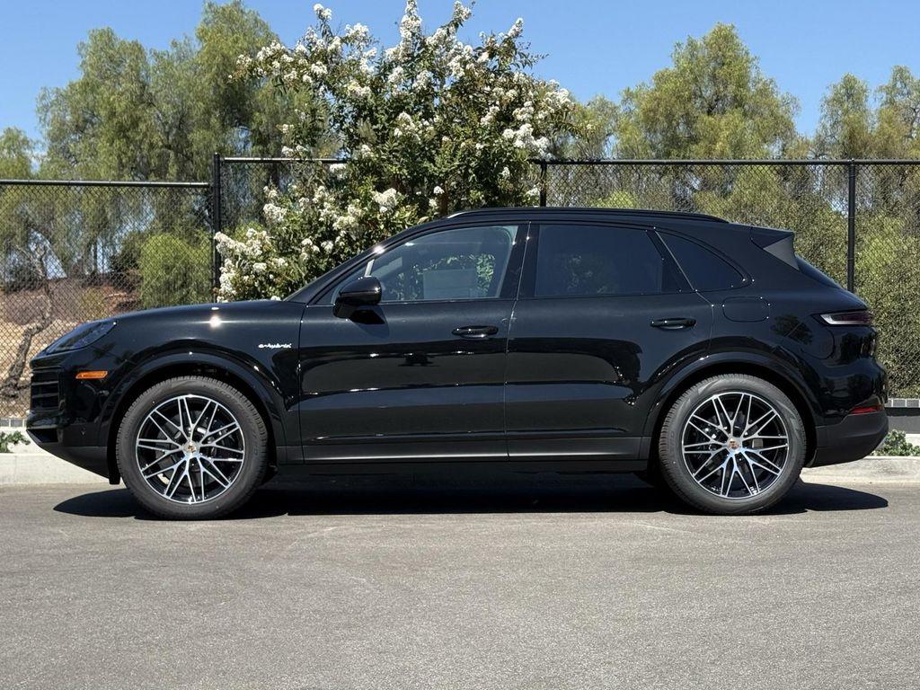 new 2026 Porsche Cayenne car