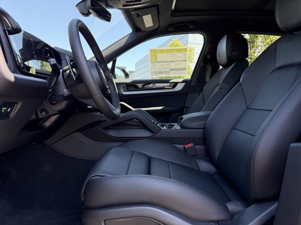 new 2026 Porsche Cayenne car