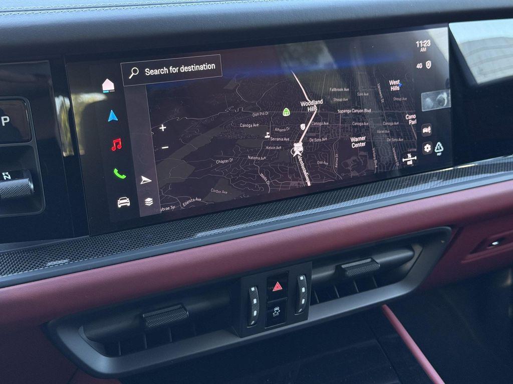 new 2025 Porsche Cayenne car