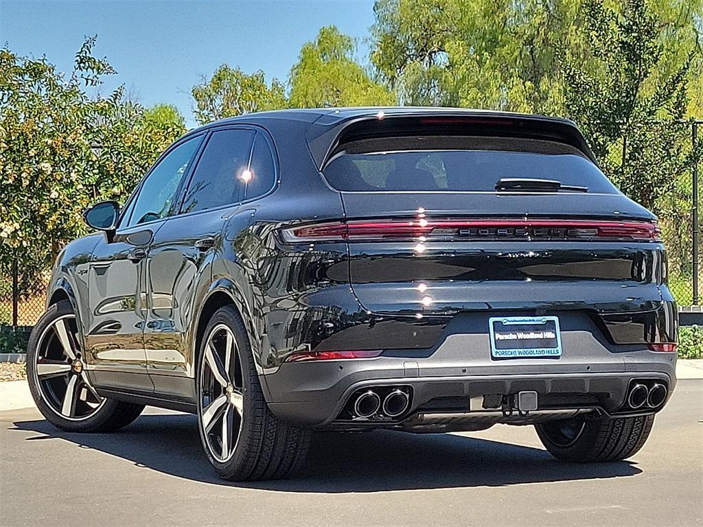 new 2025 Porsche Cayenne car