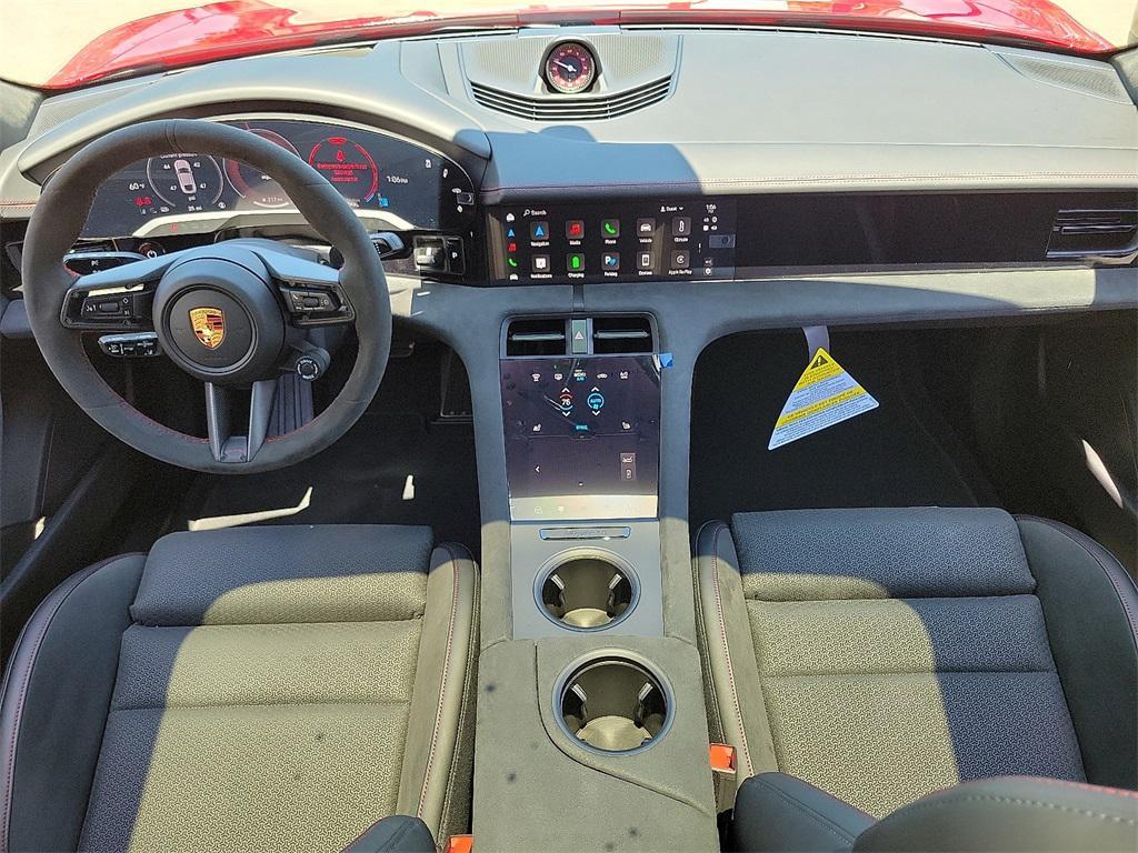 new 2025 Porsche Taycan car