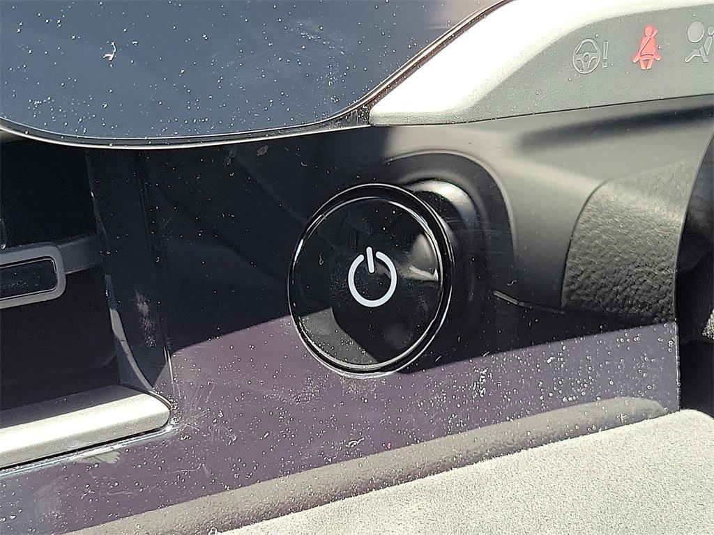 new 2025 Porsche Taycan car