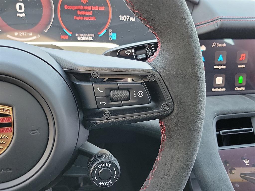 new 2025 Porsche Taycan car