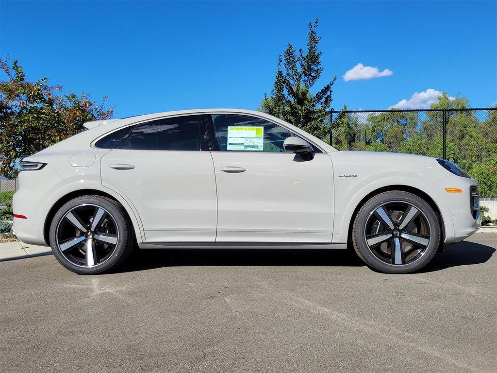 new 2026 Porsche Cayenne car, priced at $195,230