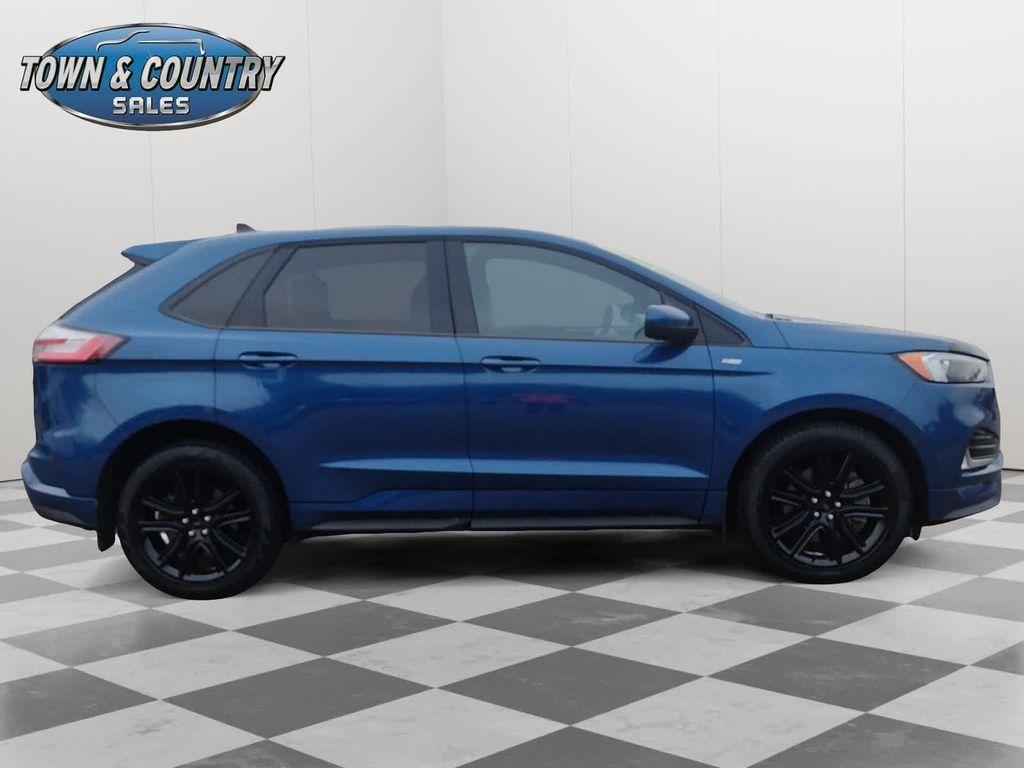 used 2022 Ford Edge car