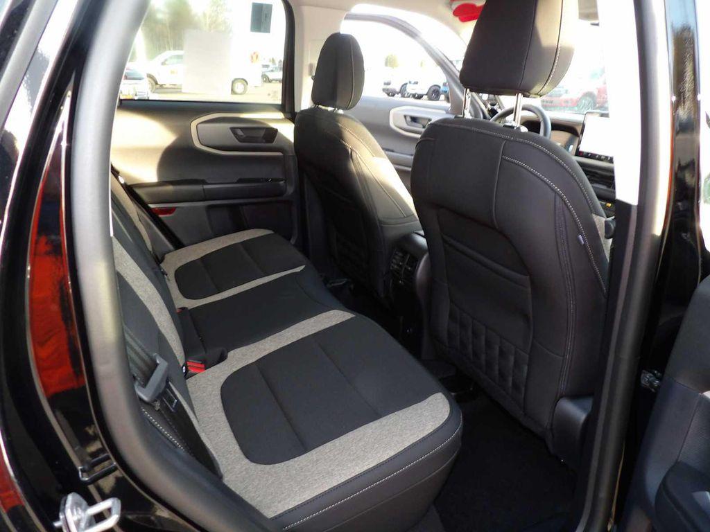 new 2025 Ford Bronco Sport car, priced at $35,526