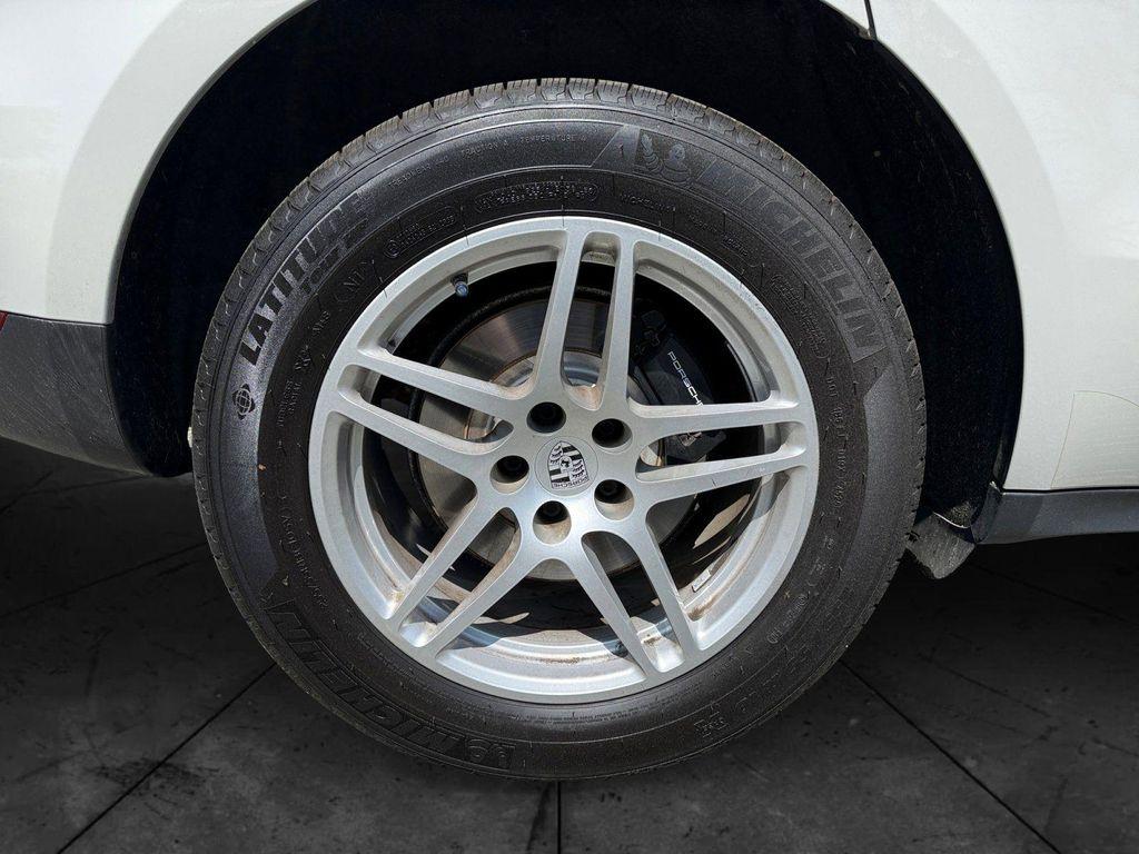 used 2020 Porsche Macan car, priced at $28,994