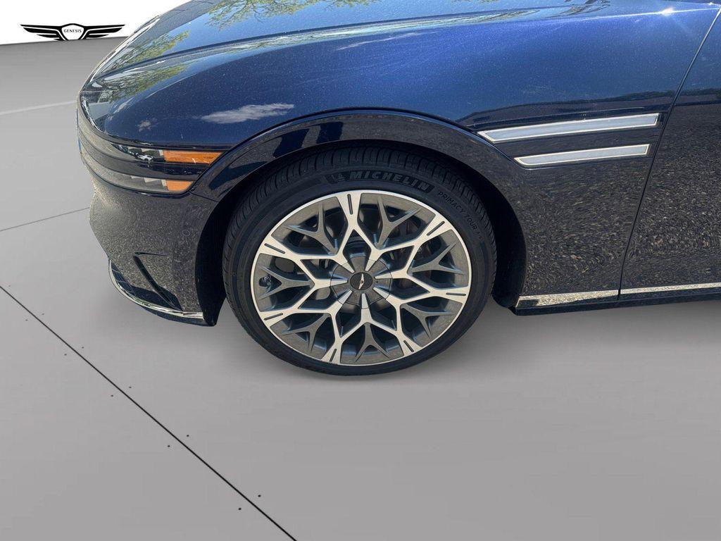 used 2025 Genesis G90 car, priced at $78,485