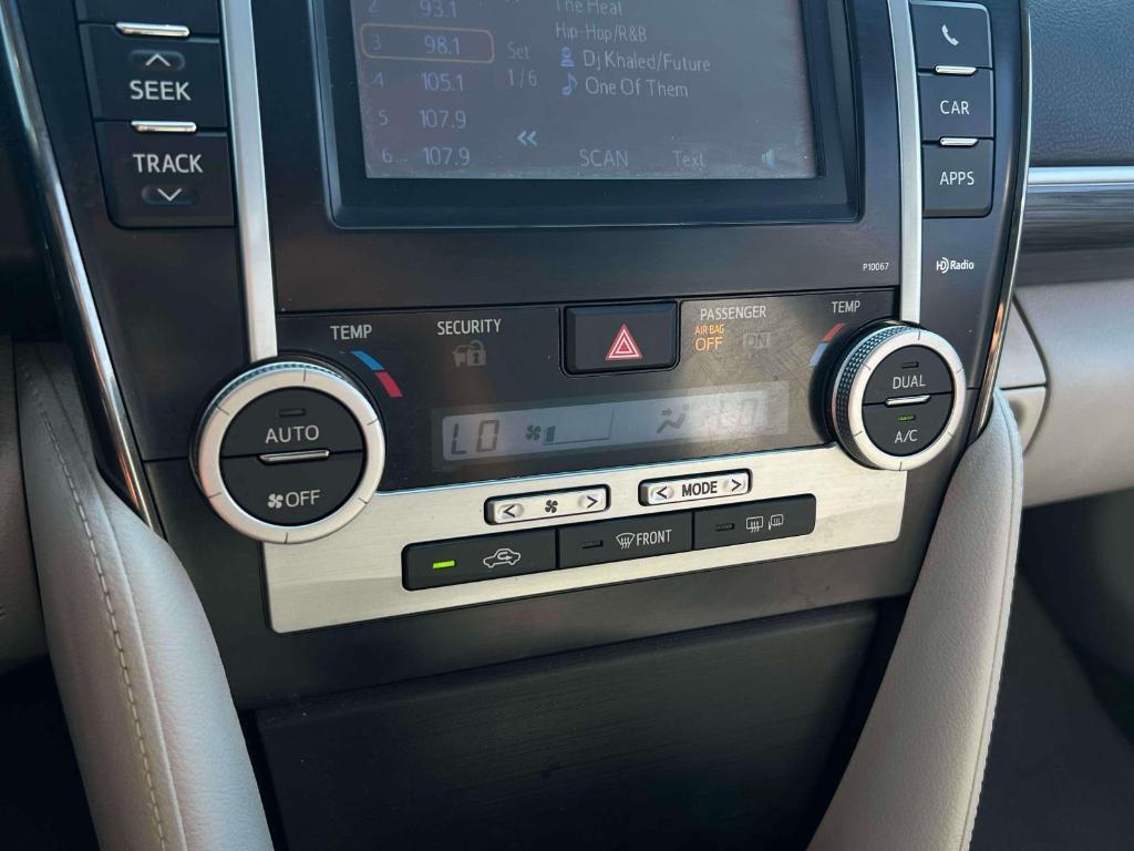 used 2012 Toyota Camry Hybrid car, priced at $9,995