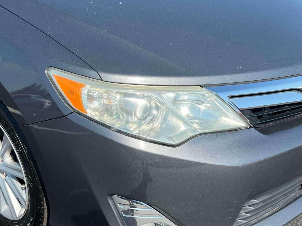 used 2012 Toyota Camry Hybrid car, priced at $9,995