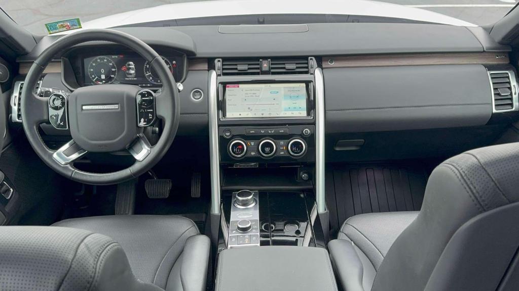 used 2020 Land Rover Discovery car, priced at $24,995