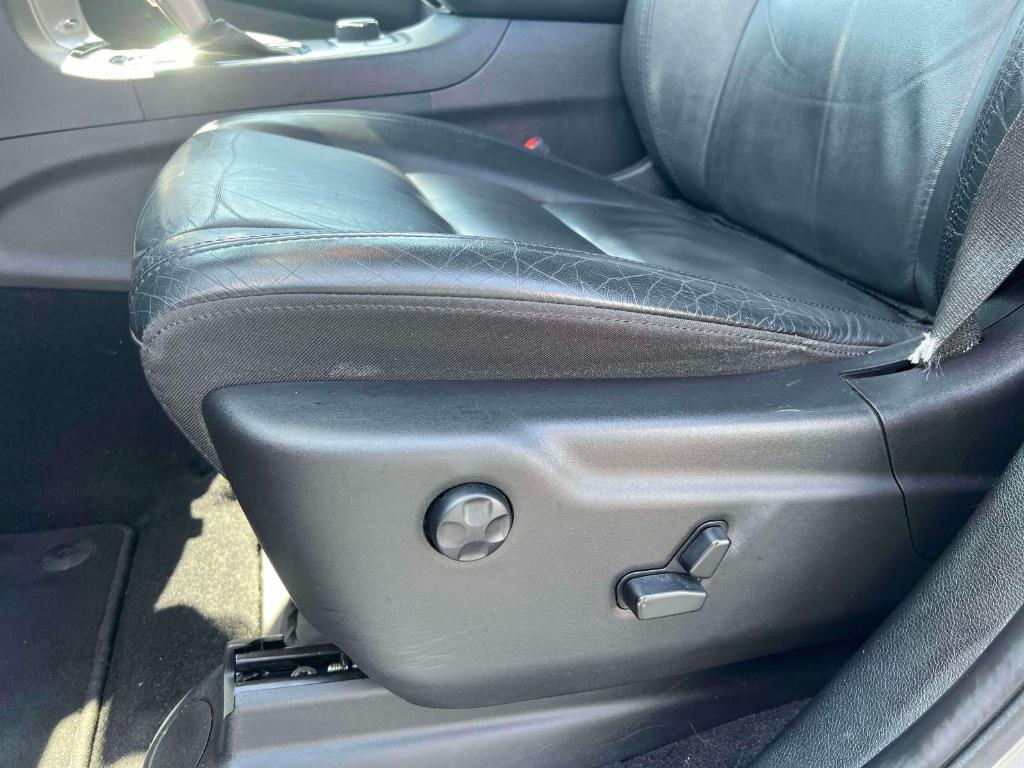 used 2020 Jeep Grand Cherokee car, priced at $19,995