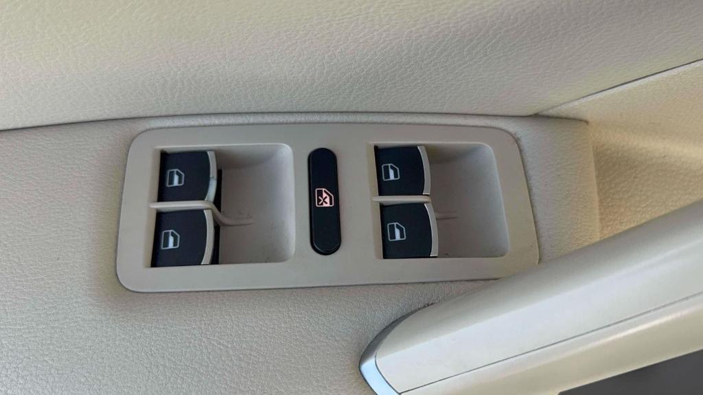 used 2017 Volkswagen Passat car, priced at $11,995