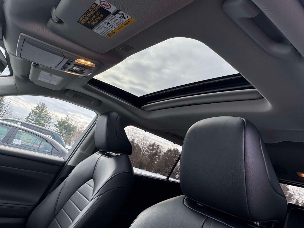 used 2023 Toyota Highlander car, priced at $35,995