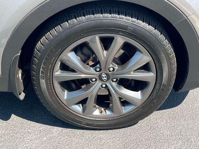 used 2018 Hyundai Santa Fe Sport car, priced at $15,995