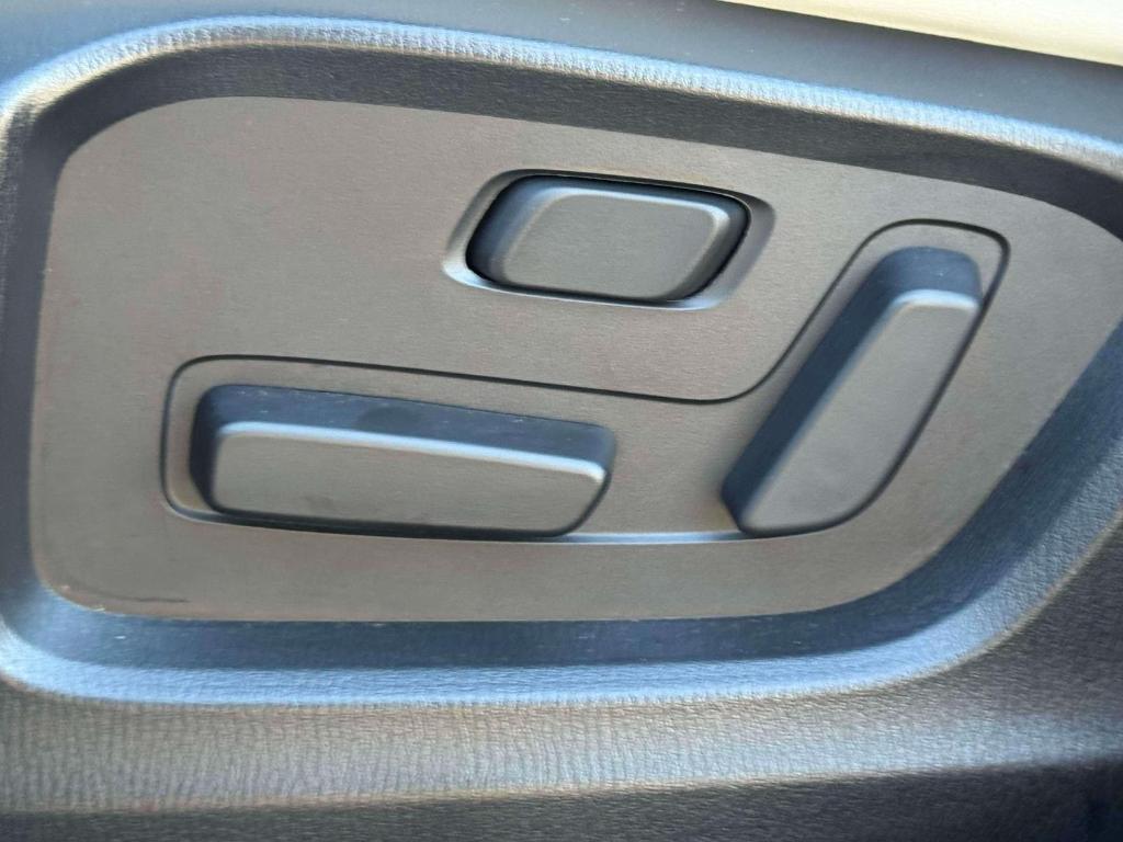 used 2025 Mazda CX-5 car, priced at $32,995