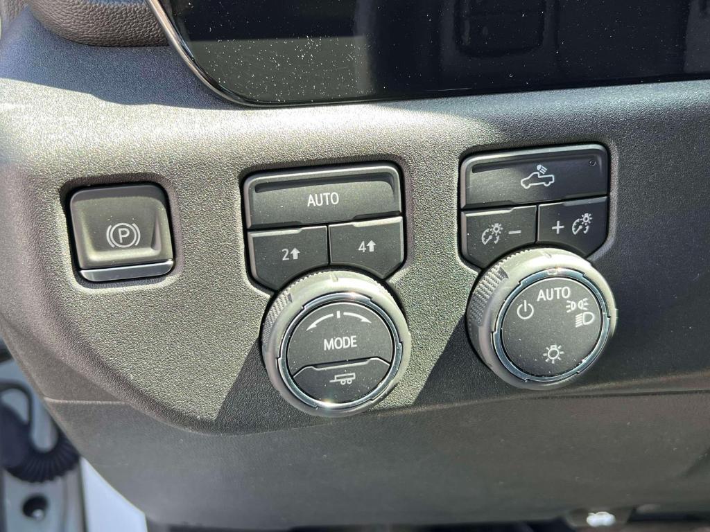 used 2023 Chevrolet Silverado 1500 car, priced at $30,995