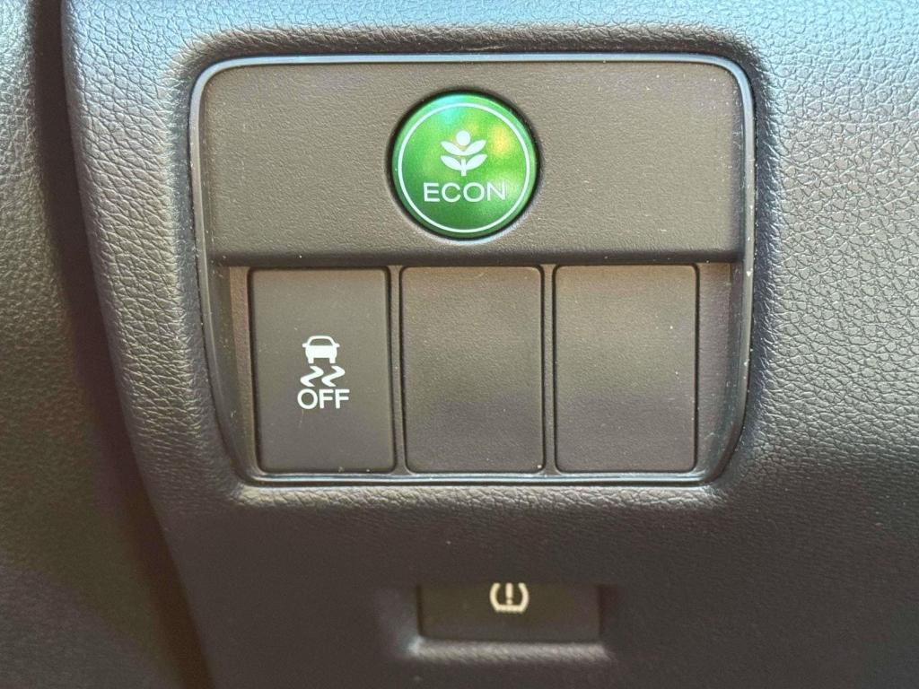 used 2013 Honda Accord car, priced at $8,995