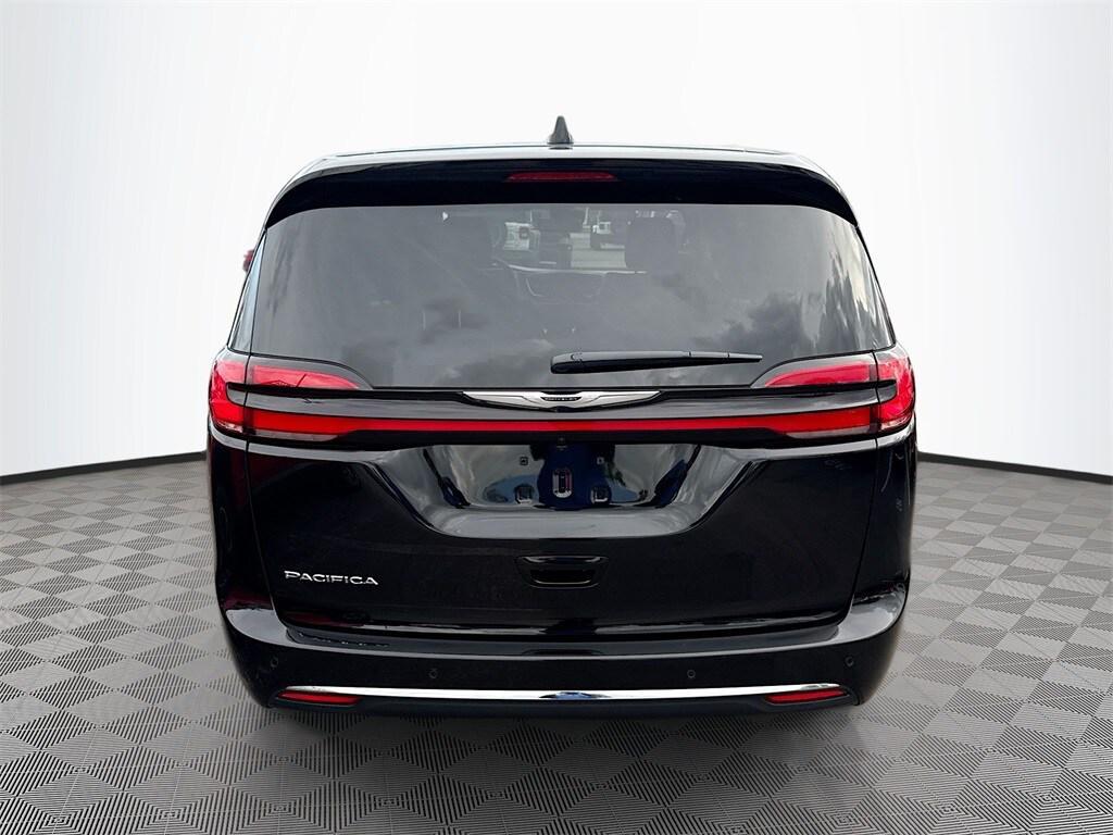 used 2026 Chrysler Pacifica car, priced at $34,686