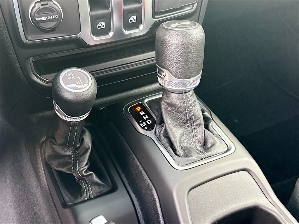 new 2026 Jeep Wrangler car, priced at $34,583