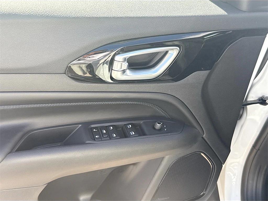 new 2026 Jeep Compass car, priced at $25,935