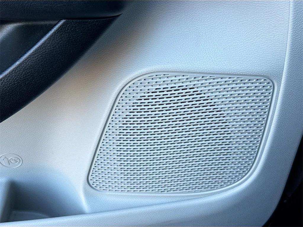 used 2017 Chrysler Pacifica car, priced at $10,358