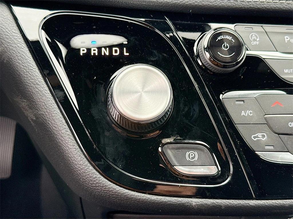 new 2026 Chrysler Pacifica car, priced at $38,393