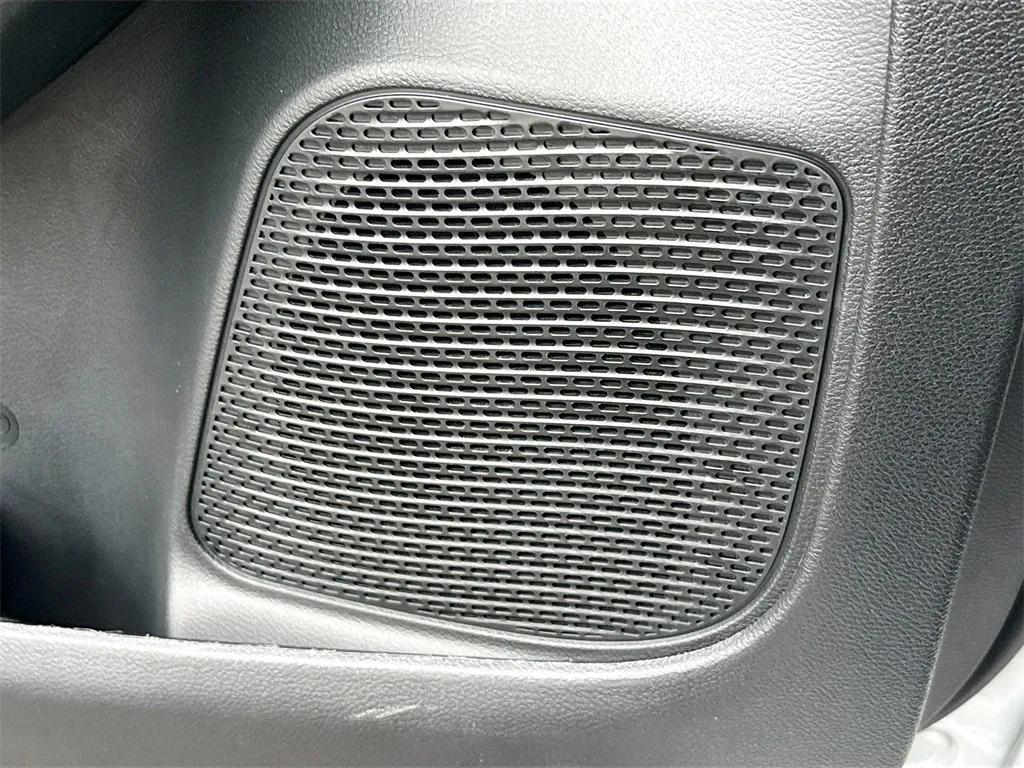 new 2026 Chrysler Pacifica car, priced at $38,393