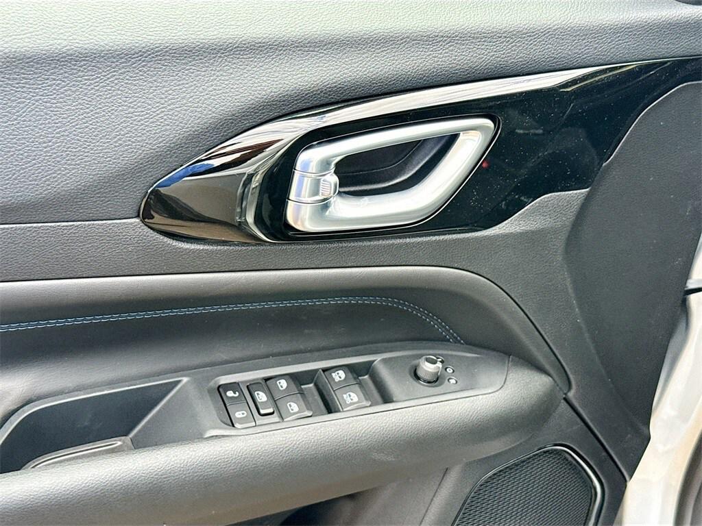 new 2026 Jeep Compass car, priced at $28,455