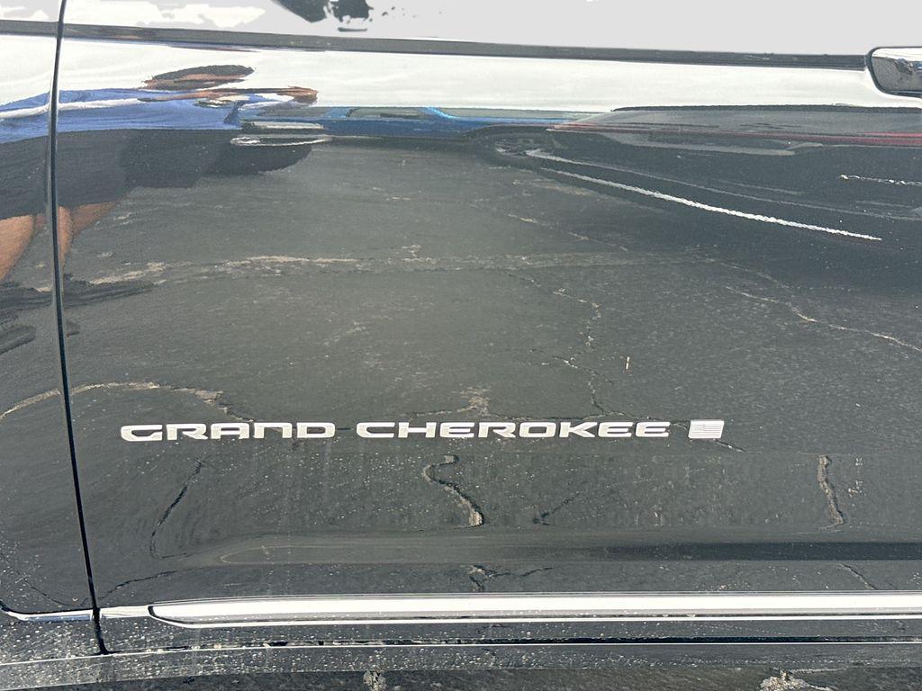 new 2026 Jeep Grand Cherokee car, priced at $64,614