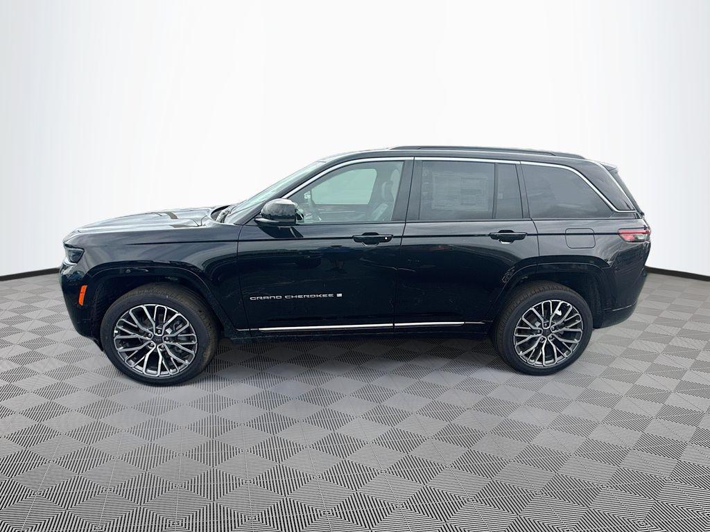 new 2026 Jeep Grand Cherokee car, priced at $64,614