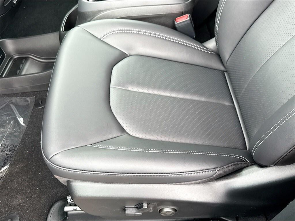 new 2026 Chrysler Pacifica car, priced at $37,970