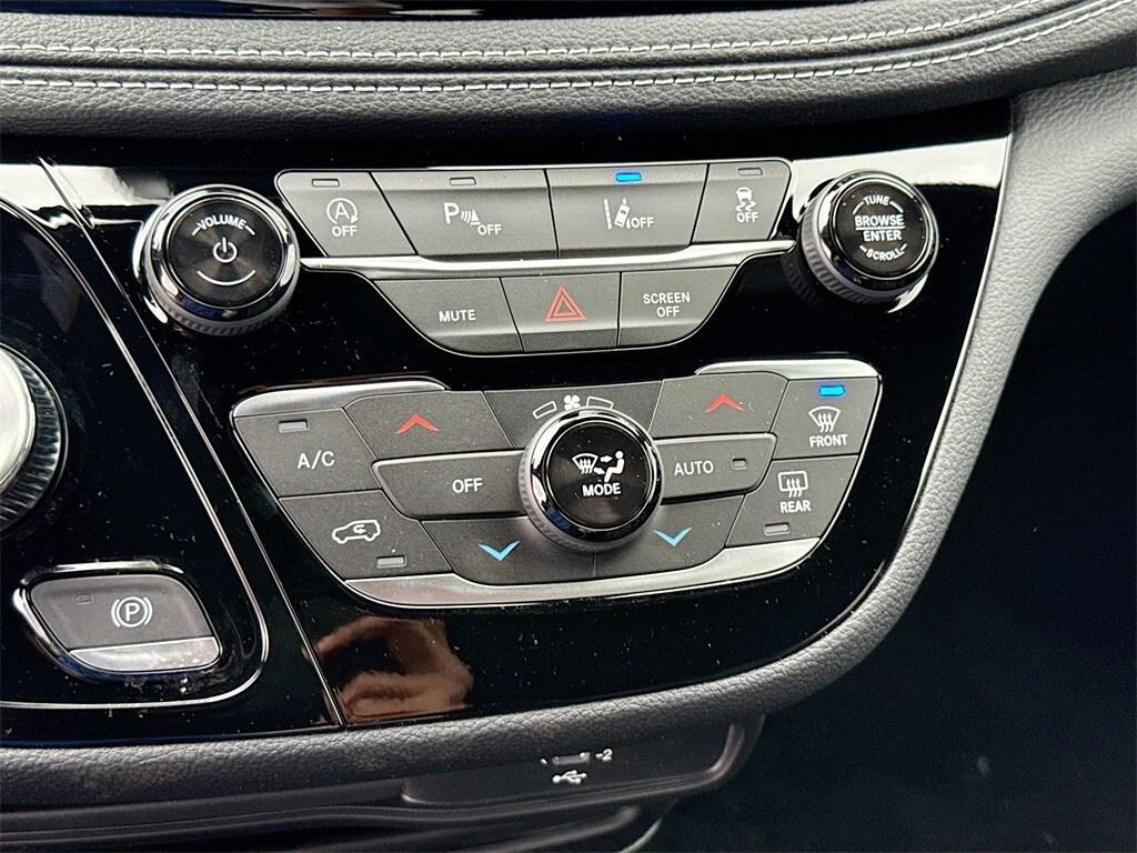 new 2026 Chrysler Pacifica car, priced at $37,970