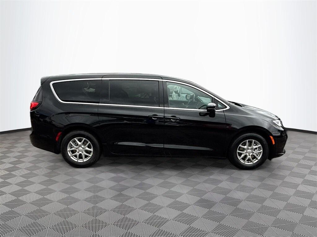 new 2026 Chrysler Pacifica car, priced at $37,970
