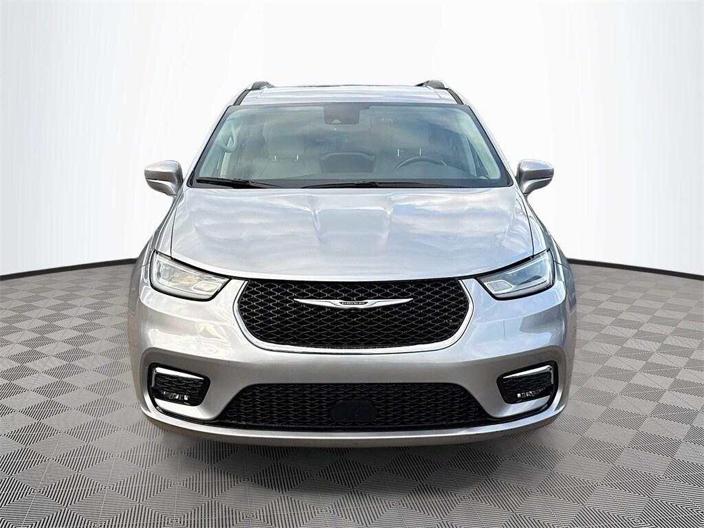 used 2021 Chrysler Pacifica car, priced at $17,854