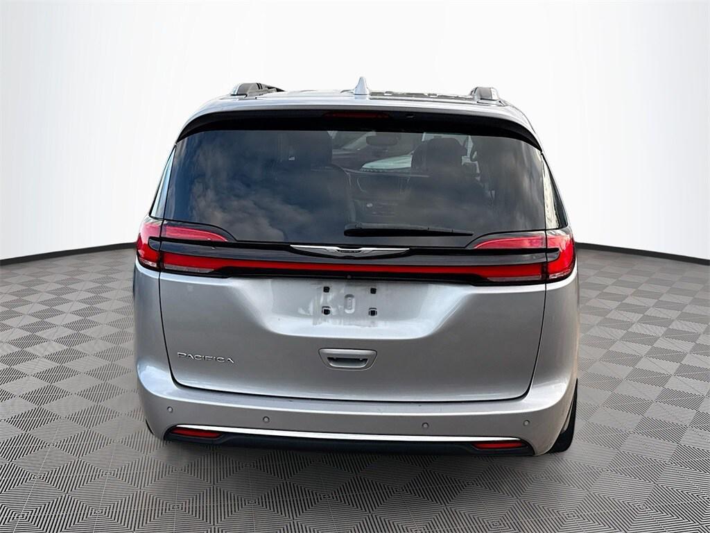 used 2021 Chrysler Pacifica car, priced at $17,854