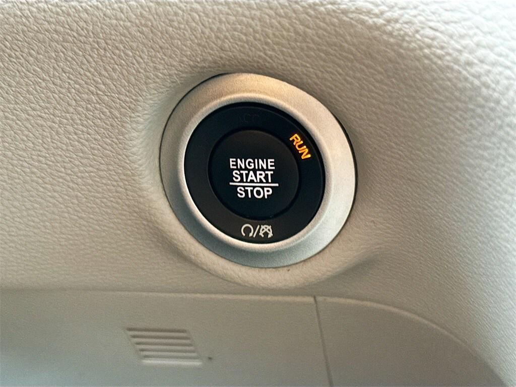 used 2021 Chrysler Pacifica car, priced at $17,854