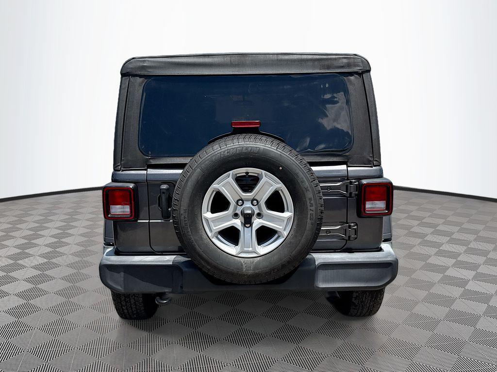 used 2022 Jeep Wrangler Unlimited car, priced at $23,366