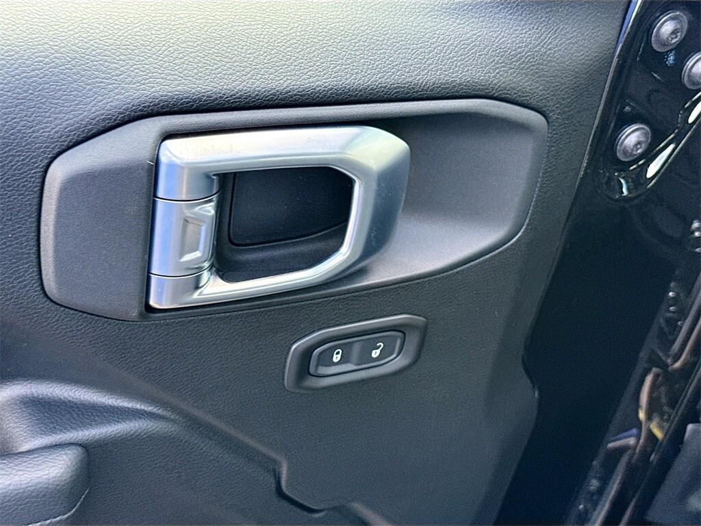 new 2026 Jeep Wrangler car, priced at $39,710