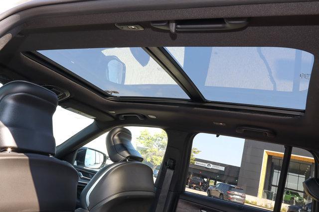 new 2025 Jeep Grand Cherokee car, priced at $58,988