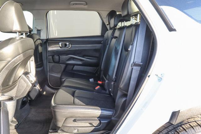 used 2024 Kia Sorento car, priced at $25,988