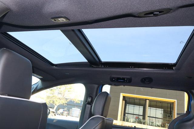 new 2026 Chrysler Pacifica car, priced at $51,530