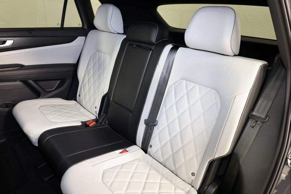 used 2024 Volkswagen Atlas Cross Sport car, priced at $38,800