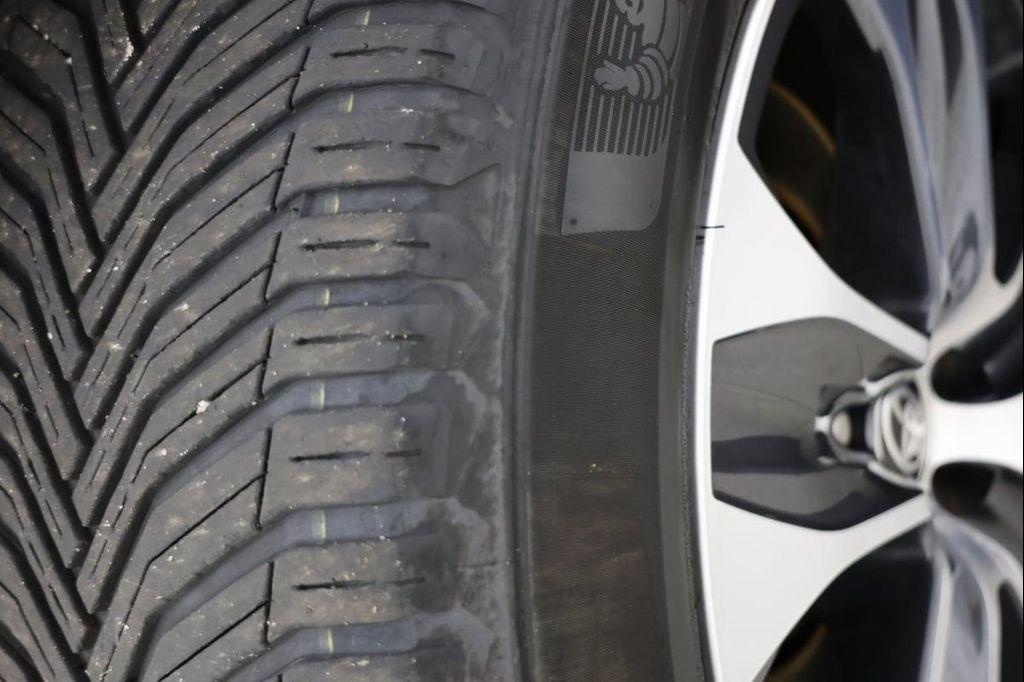 used 2020 Toyota Highlander car, priced at $28,995